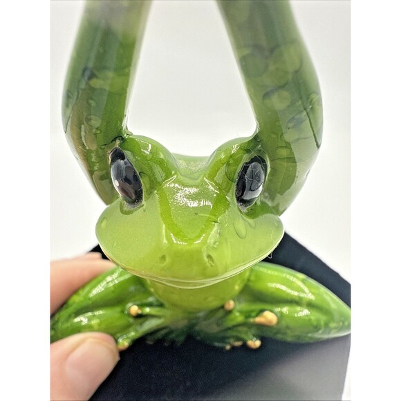 Two Tone Green Yoga Frog Arms Up Resin Figurine 5.5”x 4" Gloss Gold Nails Cute - Picture 13 of 13